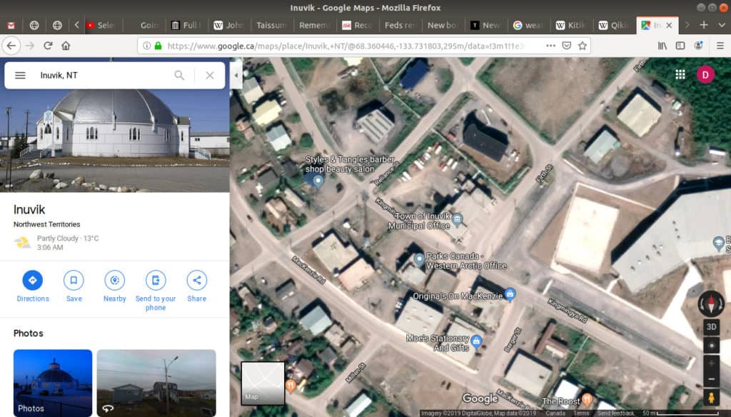 Zoomed in satellite image to show detail of a neighbourhood.