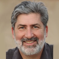 A portrait of Alan Gershenfeld.
